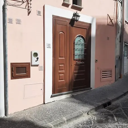 Casa Plalu' ايسكيا